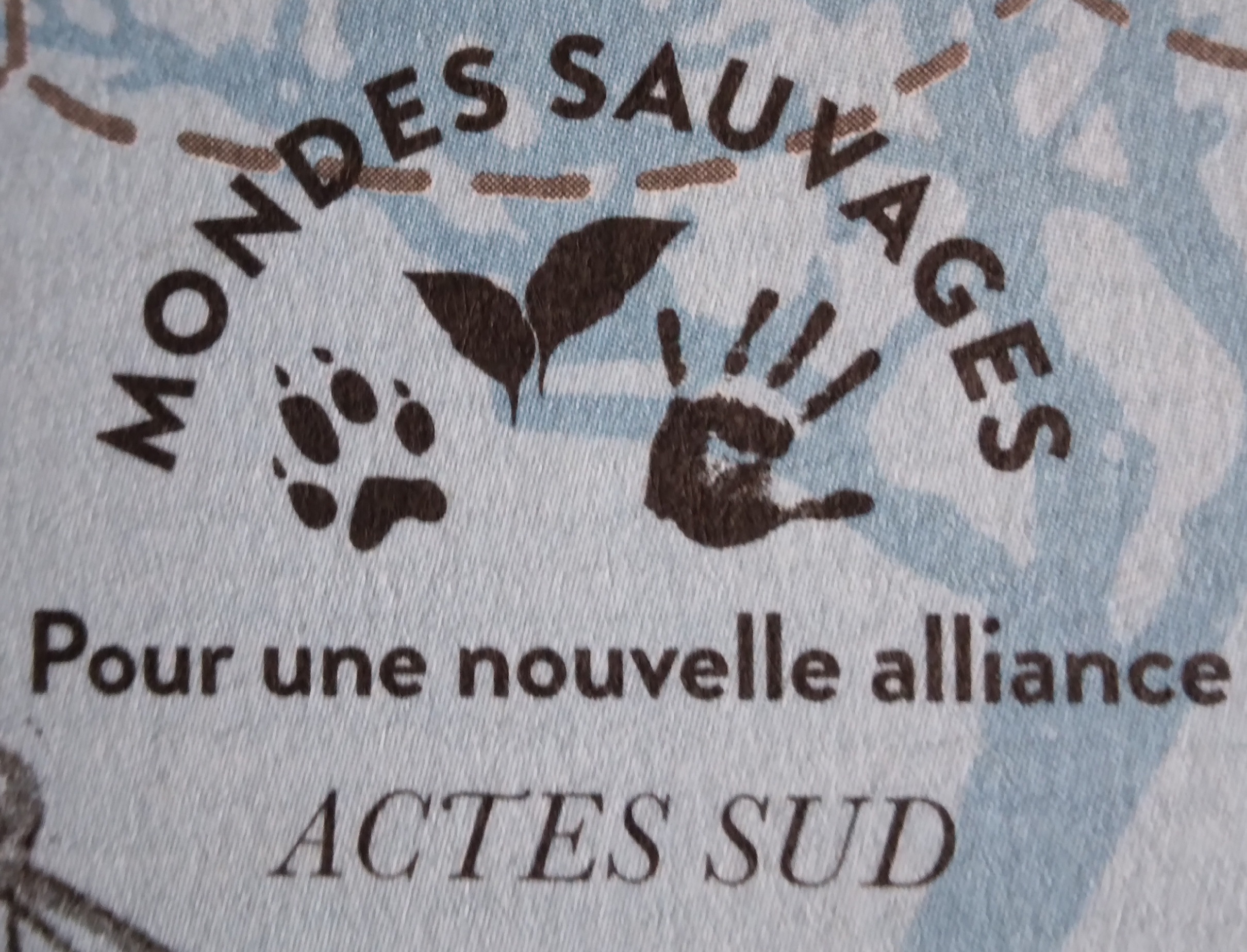 collection mondes sauvages actes sud